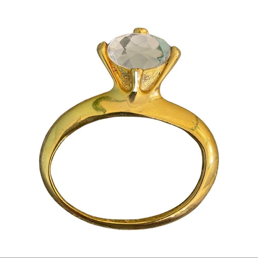 Large Gold Tone Ring Brooch